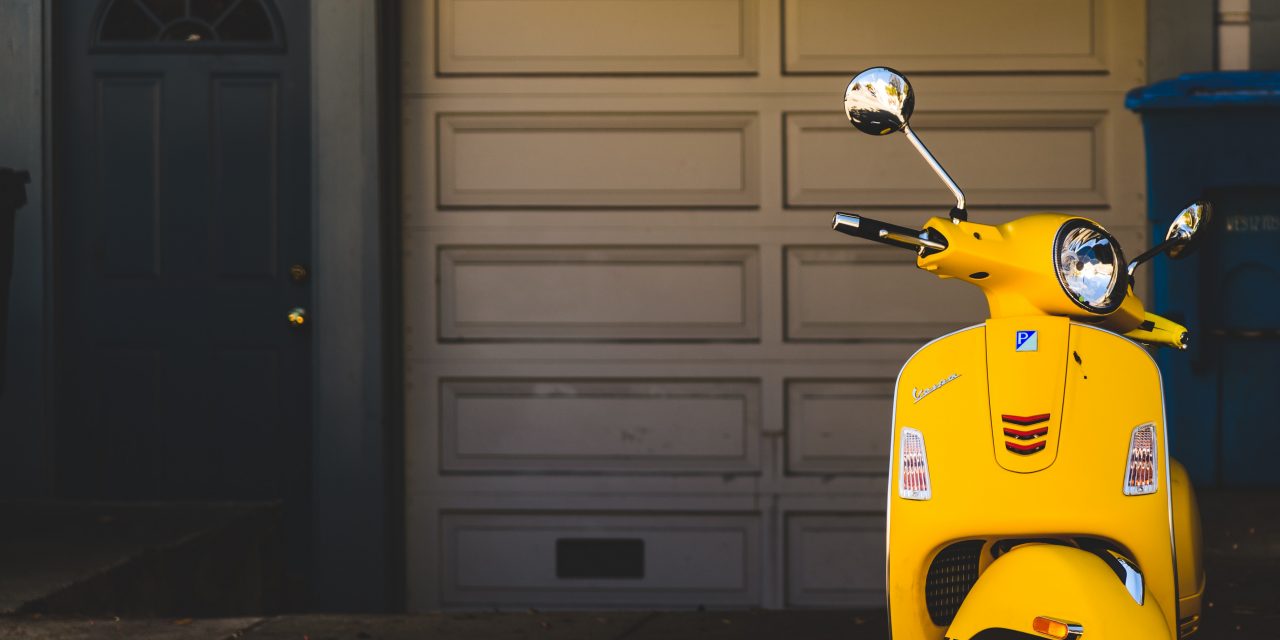Rijschool scooter | De rijschool dit niet bromt